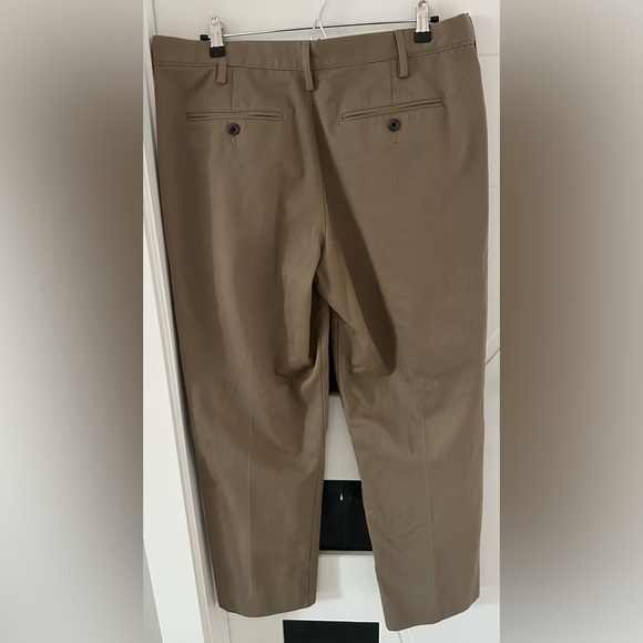 Men’s Lands' End Pants- Size: 37 Traditional Fit - Picture 2 of 7